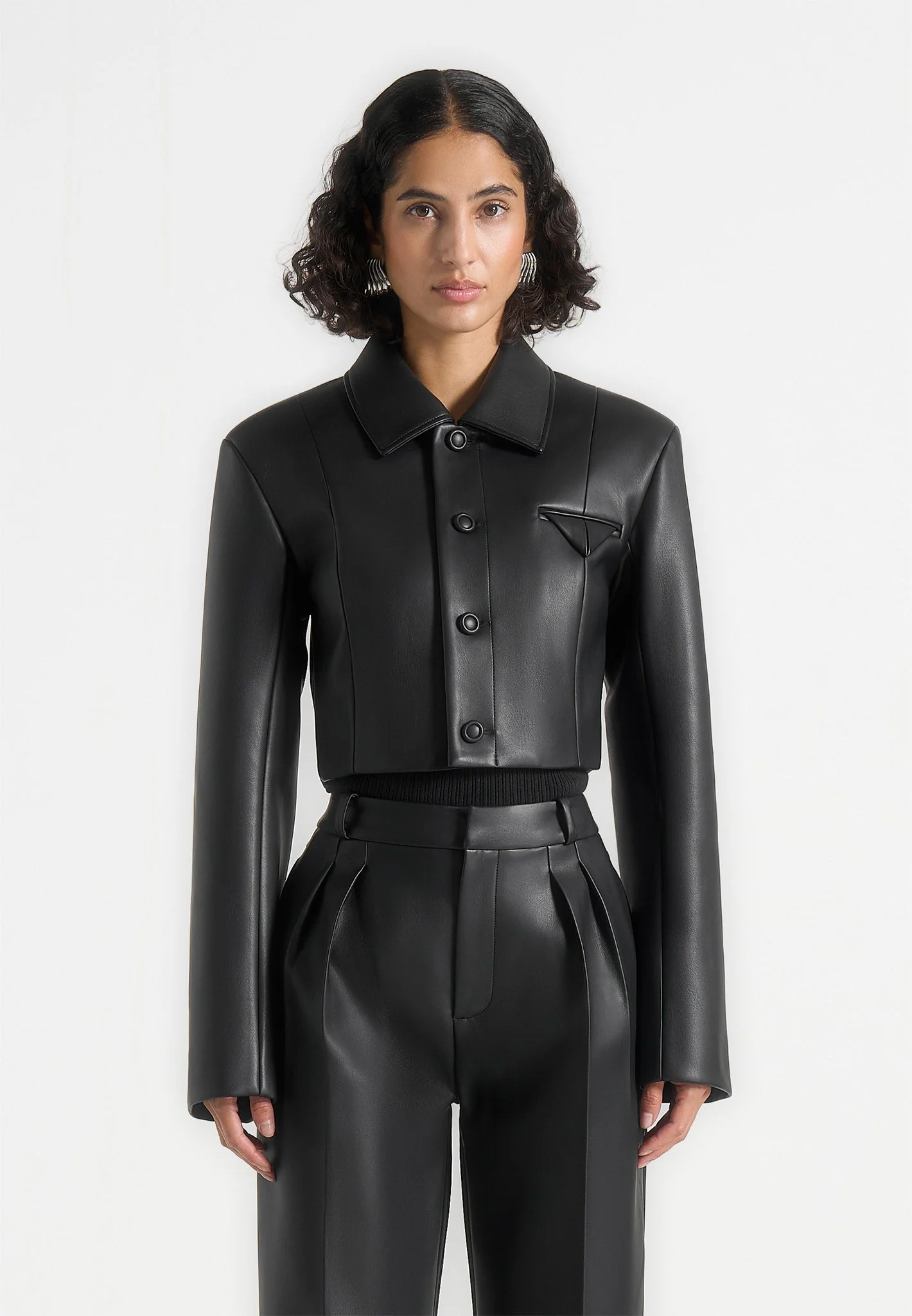 Ania - Wide Shoulder Leather Jacket - Black – Image 4