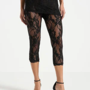 Aimee - Lace Asymmetric Capri Leggings - Black