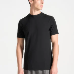 TS003 - Fitted Luxe T-Shirt - Black